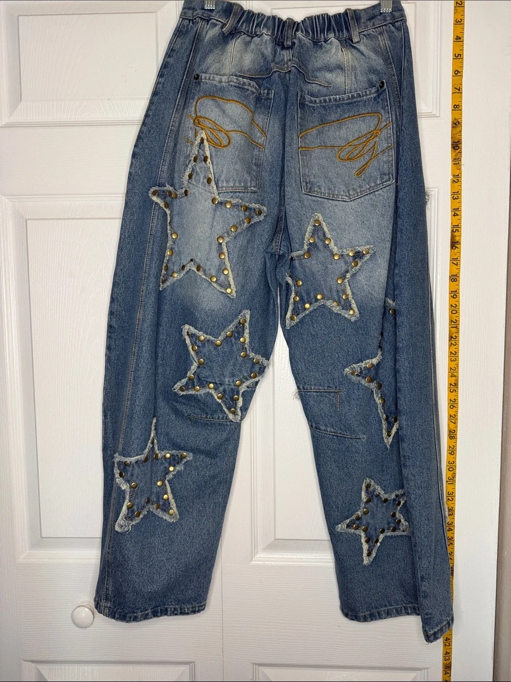 Jaded Gypsy Star-Studded Barrel Jeans - Picture 6 of 6